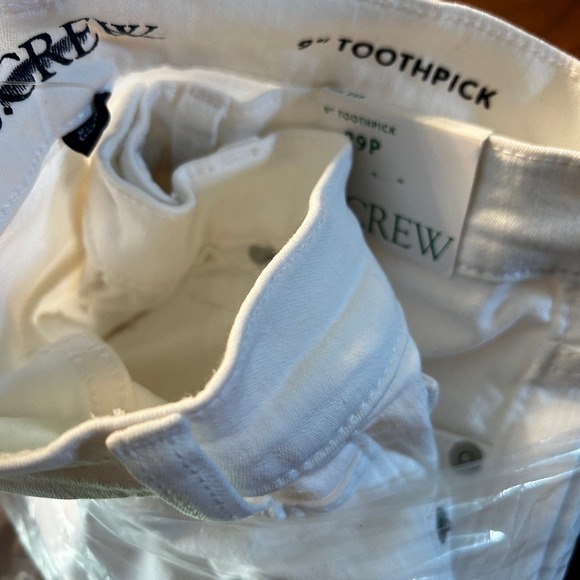 NWT J.Crew Petite 9" Toothpick Jean 29 29P White BQ311 Denim J. Crew Skinny - Picture 5 of 5
